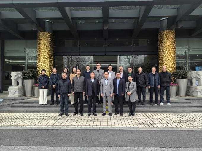 學以共進，習以致遠——建華集團赴中宙控股集團進行參觀交流學習
