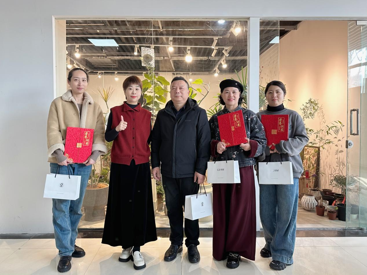 圖片2.png 圖片2.png